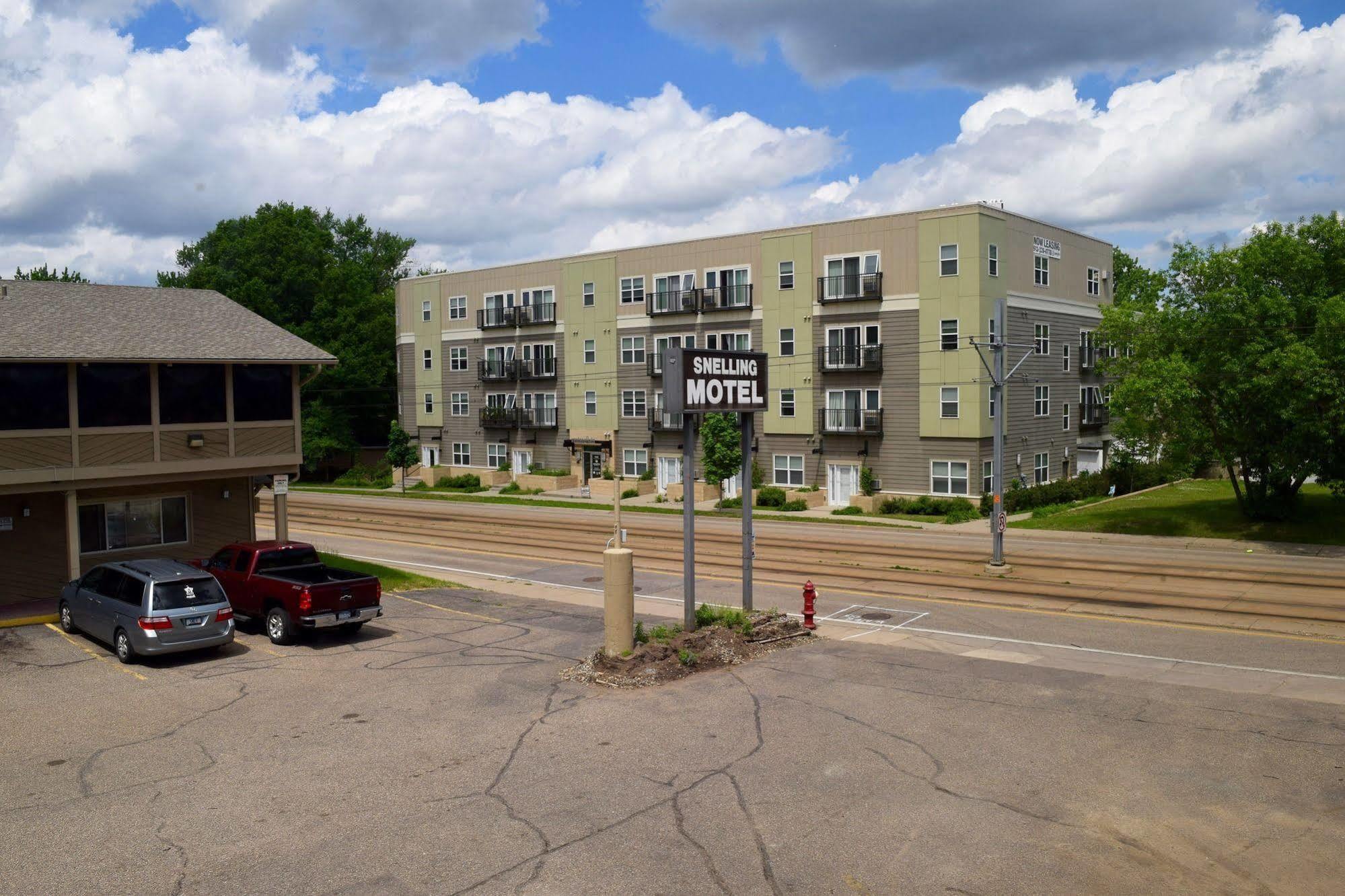 Snelling Motor Inn Mendota Exteriér fotografie